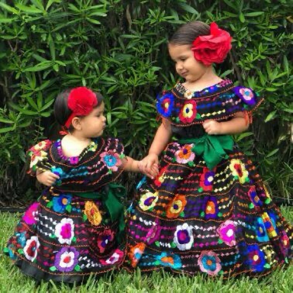 Mexican Chiapaneca Dress For Girls Black 4 | 5 | 6 - Picture 1 of 3